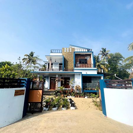 Malhar Marari Homestay Mararikulam Zewnętrze zdjęcie