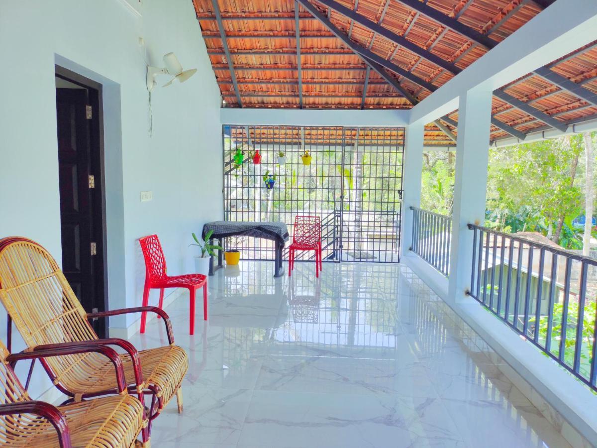 Malhar Marari Homestay Mararikulam Zewnętrze zdjęcie